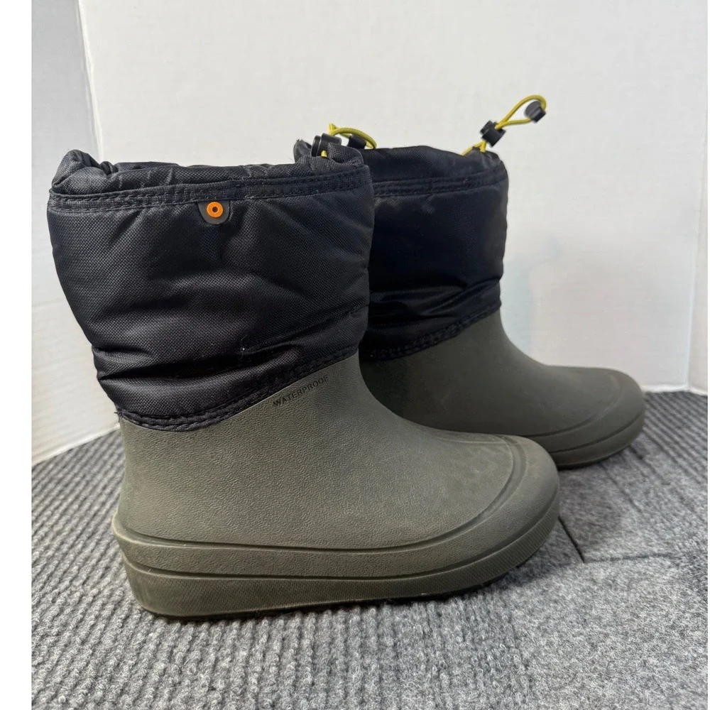 Bogs Snow Shell Youth Size 2 Waterproof Winter Boots Olive Black